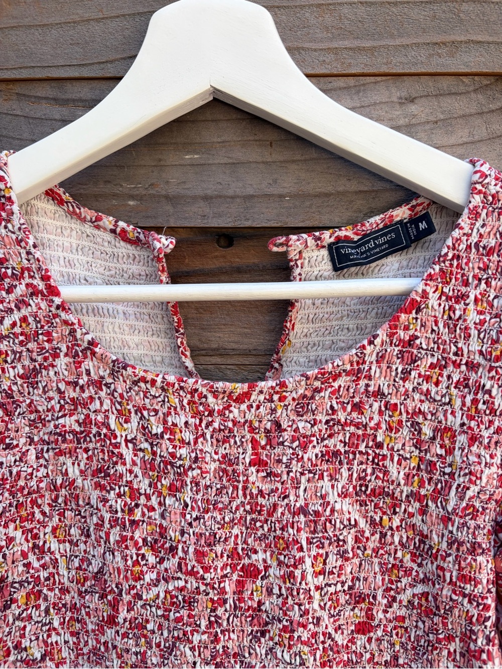 Vineyard Vines Red and White Floral Smocked Tank - Picture 5 of 7